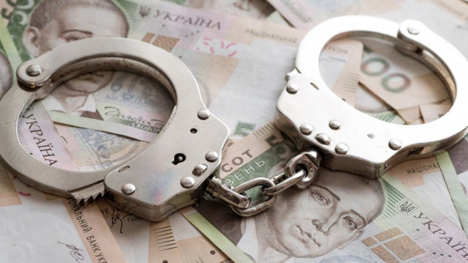На Харьковщине суд отправил водителя в СИЗО за попытку дать полицейскому взятку