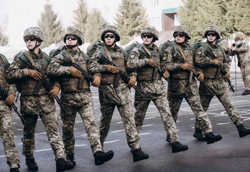 В украинской армии вводят облегченный строевой шаг (фото)