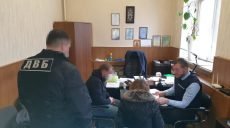 Не расследовали дела, чтобы не портить статистику: двум харьковским полицейским сообщили о подозрении