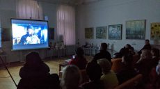 «Немного ниже неба»: документальный фильм про «киборгов» презентовали в Харькове (фото)
