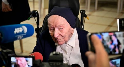 Француженка полностью выздоровела после COVID-19 накануне своего 117-летия