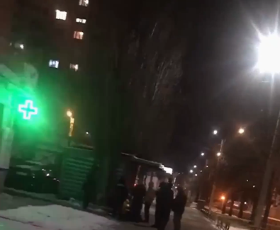Харьковчанин упал на улице и умер. Полиция выясняет причину смерти (фото)
