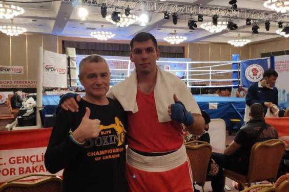 Харьковский боксер стал призером международного турнира (фото)