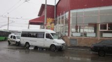 В Харькове подрались водители маршруток (фото)