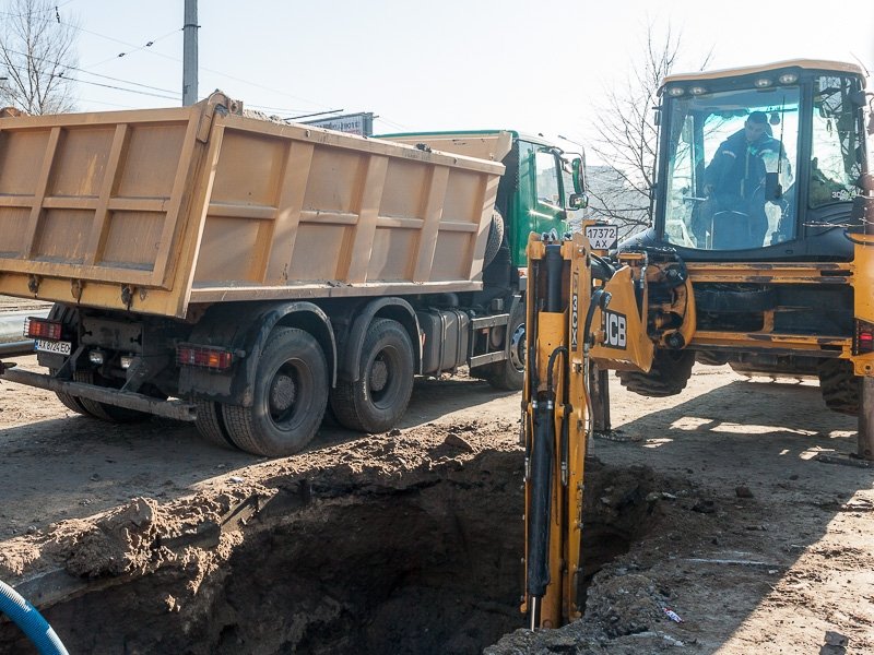 В Харькове за сутки устранили три повреждения на водосетях