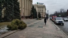 Возле здании ХОГА бомбу не нашли (фото)