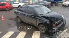 В ДТП на Клочковской пострадал пассажир авто (фото)