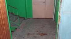 Харьковчанку зарезали в подъезде ее дома. Убийца задержан (фото)