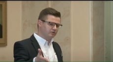 «Людей накрутили» — харьковский вице-губернатор отреагировал на митинг актеров