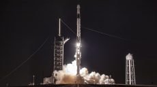 SpaceX вывела на орбиту очередную партию спутников (видео)