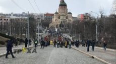 В разгар эпидемии в крестном ходе в Харькове поучаствовали 3000 человек
