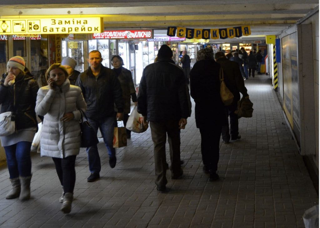 Харьковчане хотят «прикрыть» торговлю возле подземки