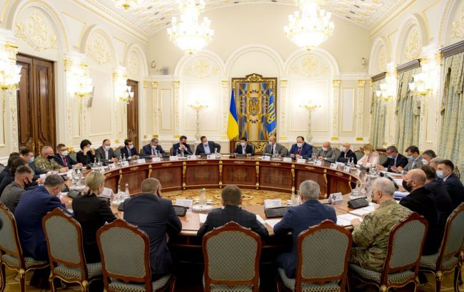 «Харьковские соглашения»: СБУ проверит 236 депутатов на госизмену