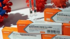Украина зарегистрировала китайскую вакцину от коронавируса