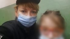 Пропавшую 12-летнюю школьницу нашли на станции метро (фото)