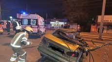 В Харькове в тройном ДТП погиб человек (фото)
