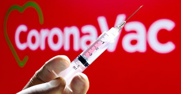 Харьковчан начали прививать вакциной CoronaVac