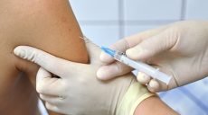 На Харьковщине за сутки от COVID-19 вакцинировались более 1300 человек