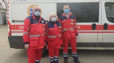 Медики «скорой» спасли молодого мужчину