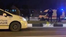 Выбежал на «красный»: в Харькове молодой водитель задавил полицейского (фото, видео)