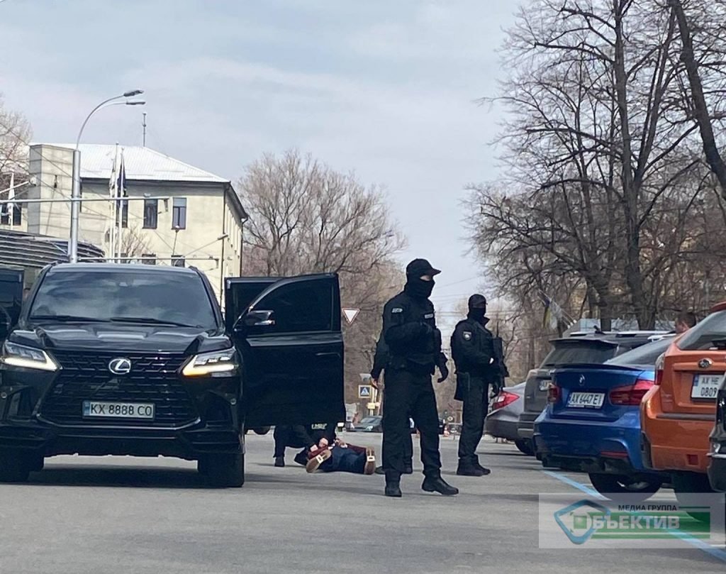 В центре Харькова проходит спецоперация — ДСР (обновлено, фото, видео)