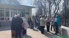 В 18-й больнице Харькова прощаются со своим главврачом