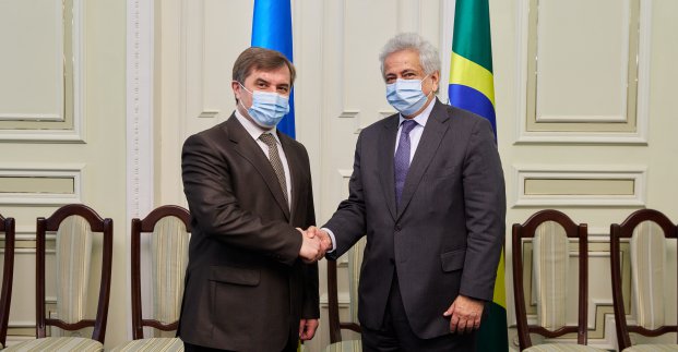 Бразилия хочет быть поближе к Харькову