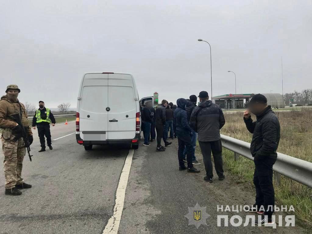 «Титушки» покинули Харьковскую область (фото)