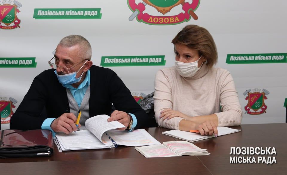 «Коммуналка». На Харьковщине жильцы многоэтажки заблокировали машину газовой службы