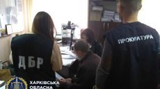 Выписал более 0,5 млн грн премий своему руководителю: экс-лесничему сообщили о подозрении