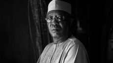 Выиграл выборы и умер в тот же день: на передовой убили президента Чада