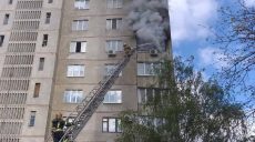 Пожар в 16-этажке Харькова начался из-за короткого замыкания электропроводки (фоторепортаж)