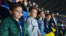 Харьковские юные футболисты посетили матч Украина — Бахрейн (фоторепортаж)