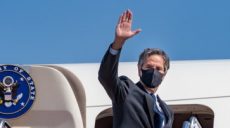 Госсекретарь США прилетел в Киев