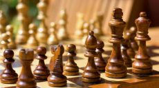 Юная харьковчанка лучше всех в Украине играет в быстрые шахматы