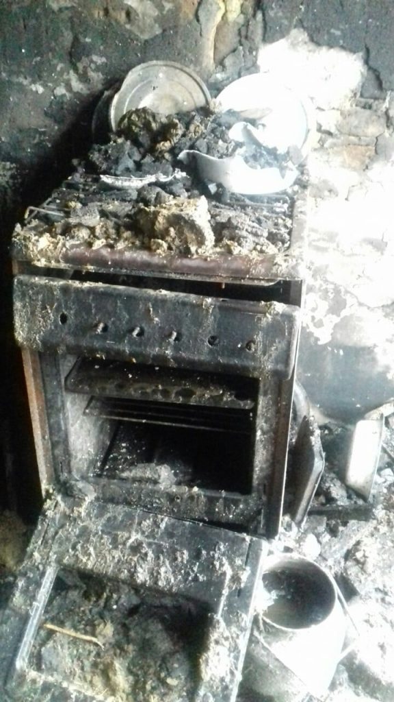 На месте пожара в частном доме на Харьковщине нашли несанкционированный газопровод (фото)
