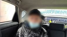 Харьковчанку ограбили в переходе метро (фото)