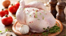 В Харьков завезли курицу с повышенным содержанием антибиотика
