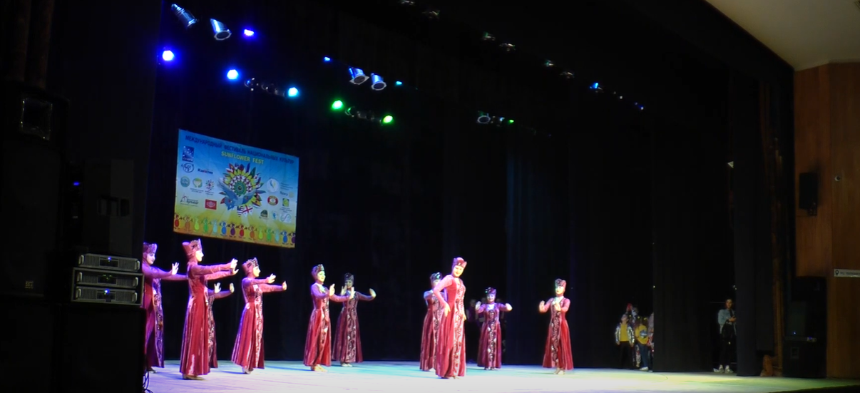 Юні танцюристи з усієї країни показали свою майстерність у Харкові (відео)