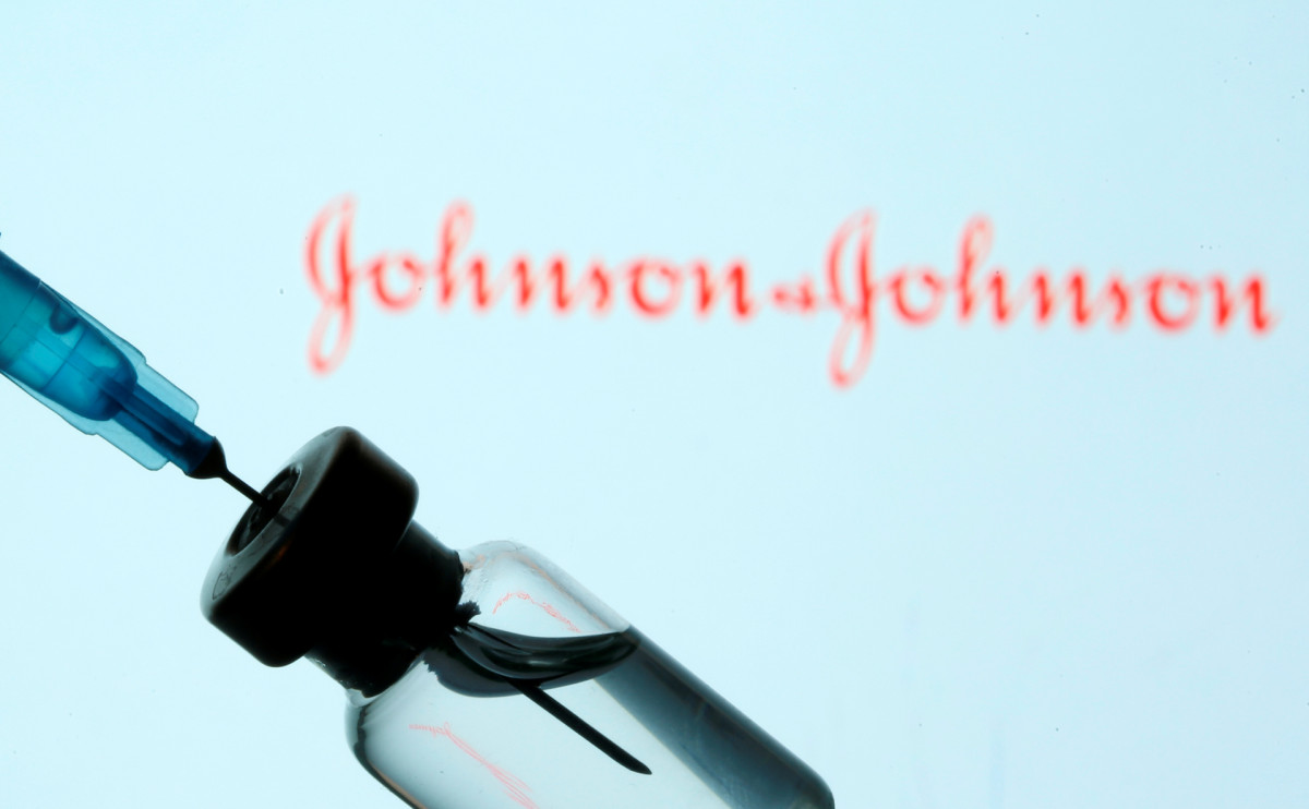 Великобритания одобрила однодозовую вакцину Johnson&Johnson