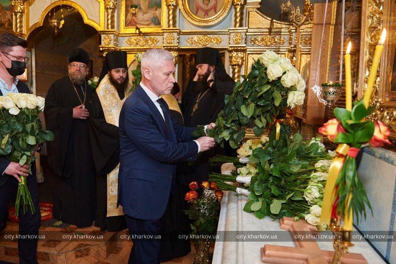 В Харькове открыли памятник владыке Никодиму