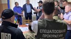 В Харькове военный комиссар вымогал у призывника 1,1 тыс. долларов (фото)