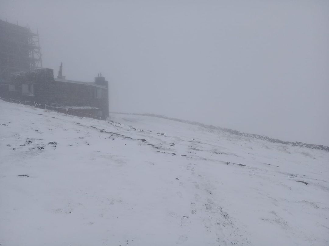 В Карпатах в конце мая выпал снег