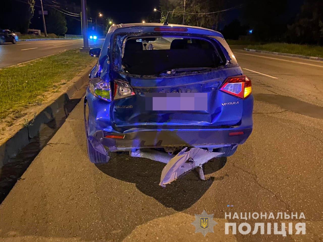 В Харькове столкнулись мотоцикл и легковушка