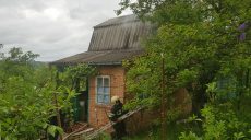 Под Харьковом горела дача (фото)