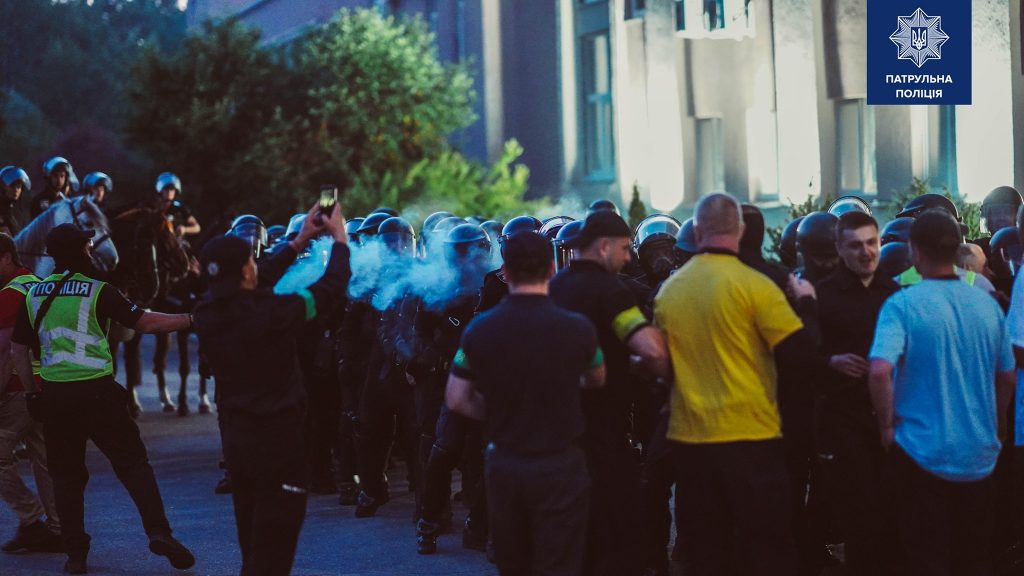 Как в Харькове прошли полицейские учения по противодействию массовым беспорядкам (видео)