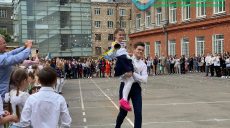 «Первый звонок будет» — в Харьковской мэрии обещают линейки и праздники