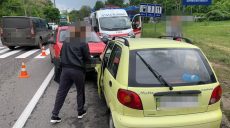 В ДТП на Тракторостроителей пострадали два человека (фото)