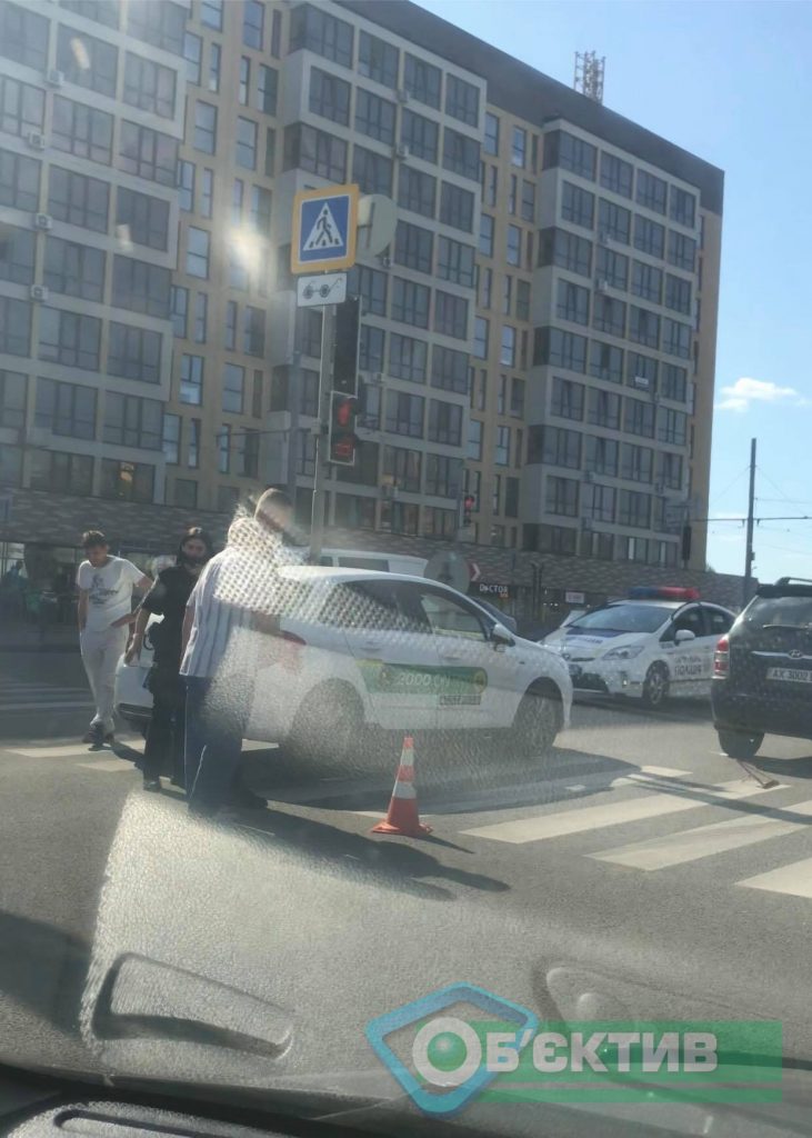 На Клочковской — километровая пробка из-за ДТП (фото, видео)