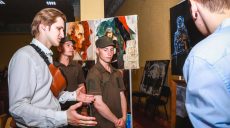 В 5 Слобожанской бригаде открылась выставка картин современных художников (фото)